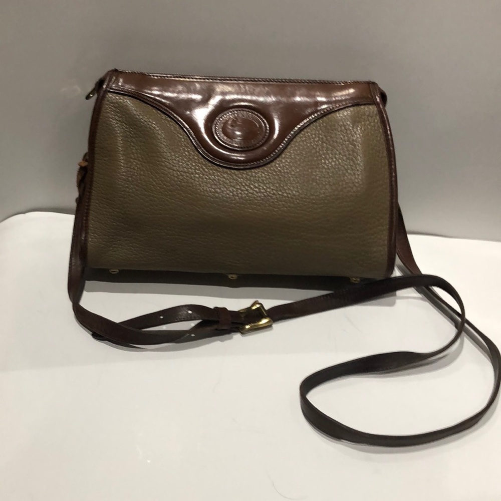 Dooney and Bourke tan purse